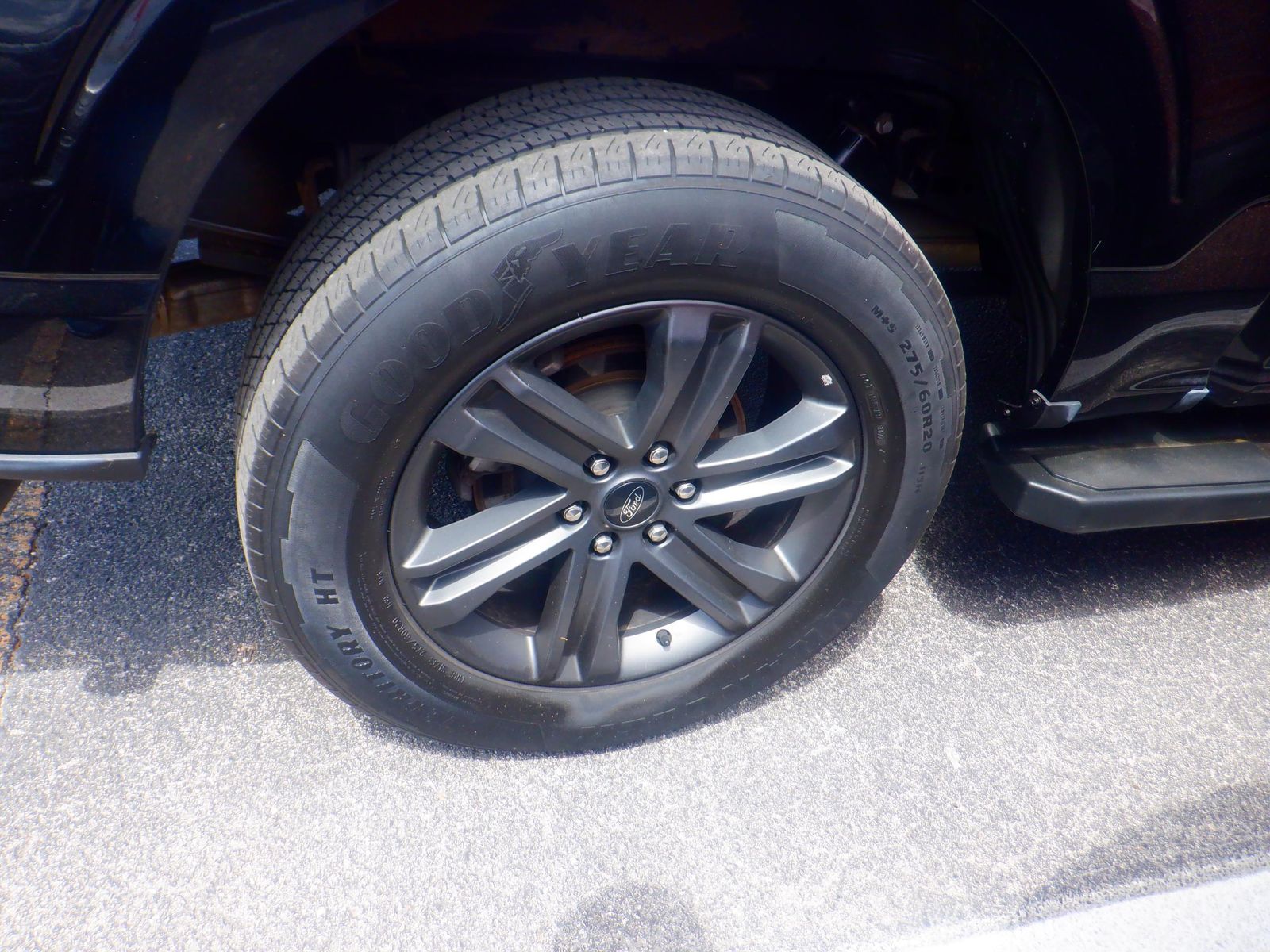 2023 Ford F-150 XLT RWD