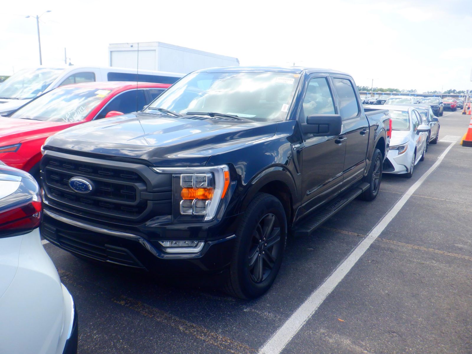 2023 Ford F-150 XLT RWD
