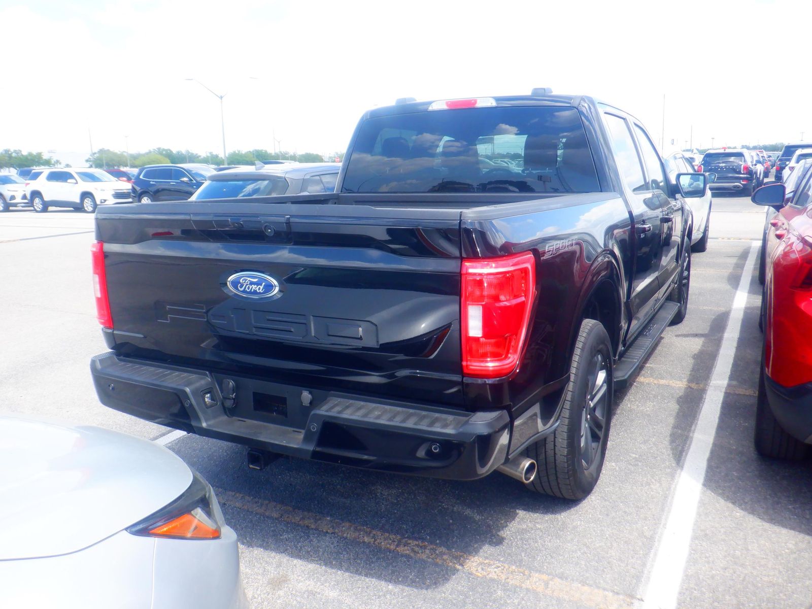 2023 Ford F-150 XLT RWD