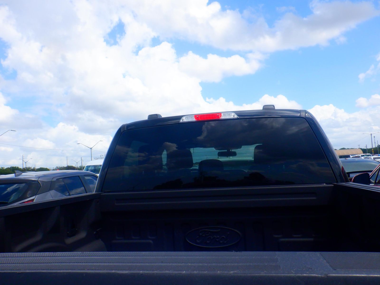 2023 Ford F-150 XLT RWD