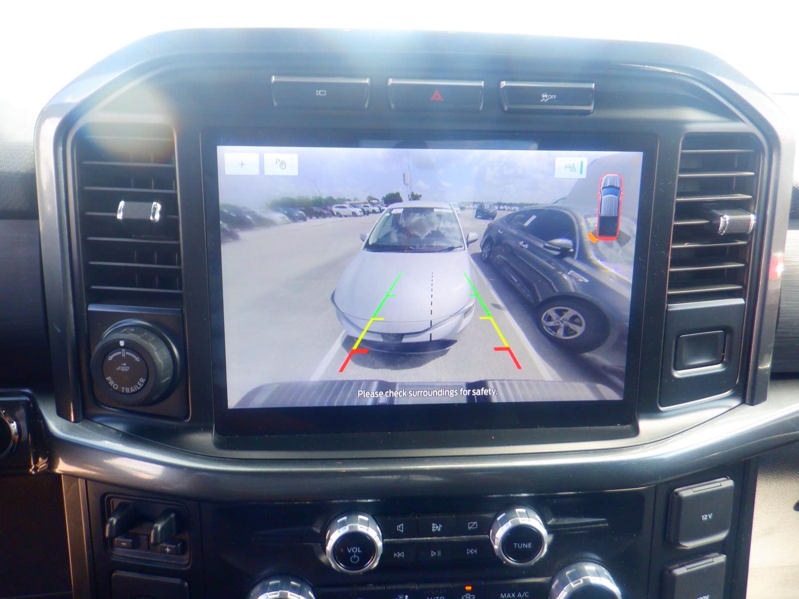 2023 Ford F-150 XLT RWD