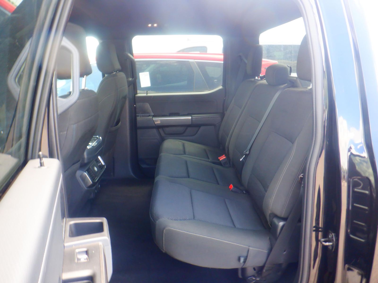 2023 Ford F-150 XLT RWD