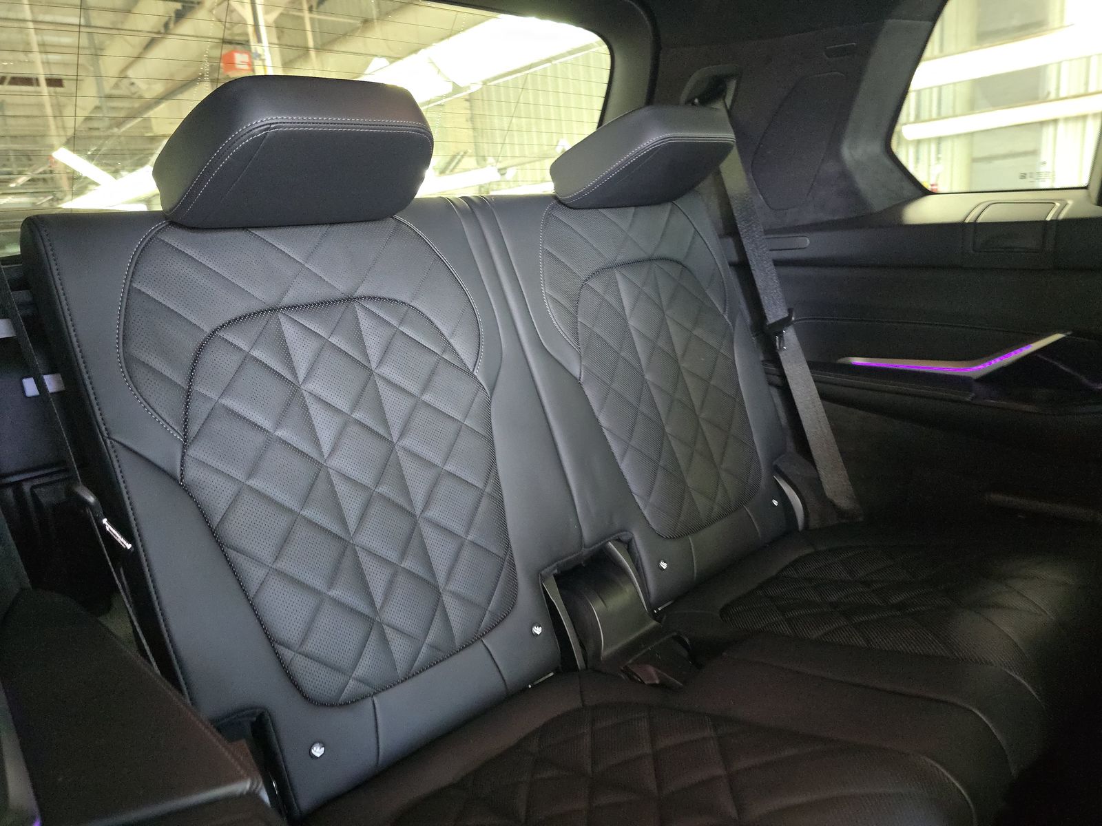 2023 BMW X7 xDrive40i AWD