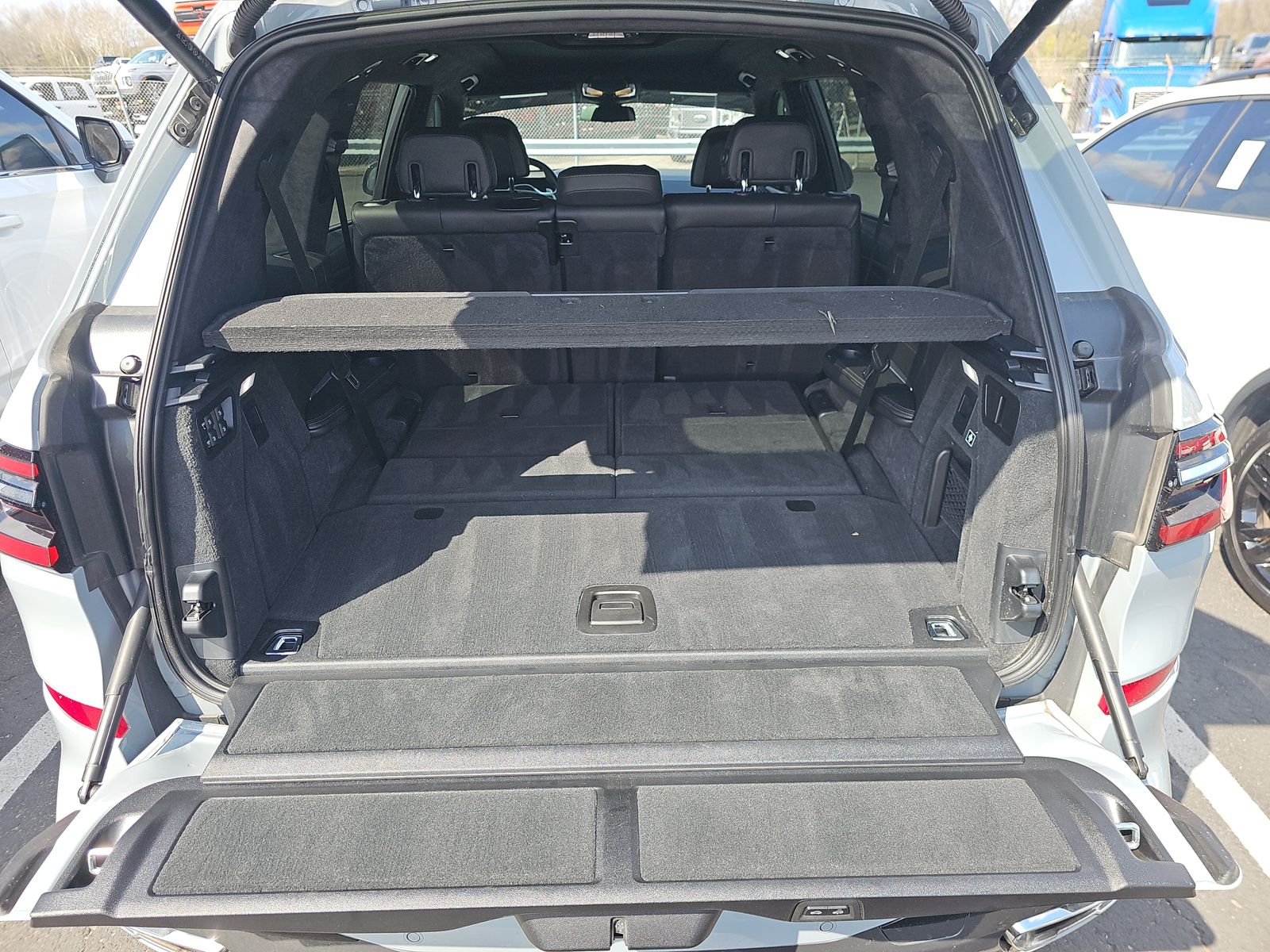 2023 BMW X7 xDrive40i AWD