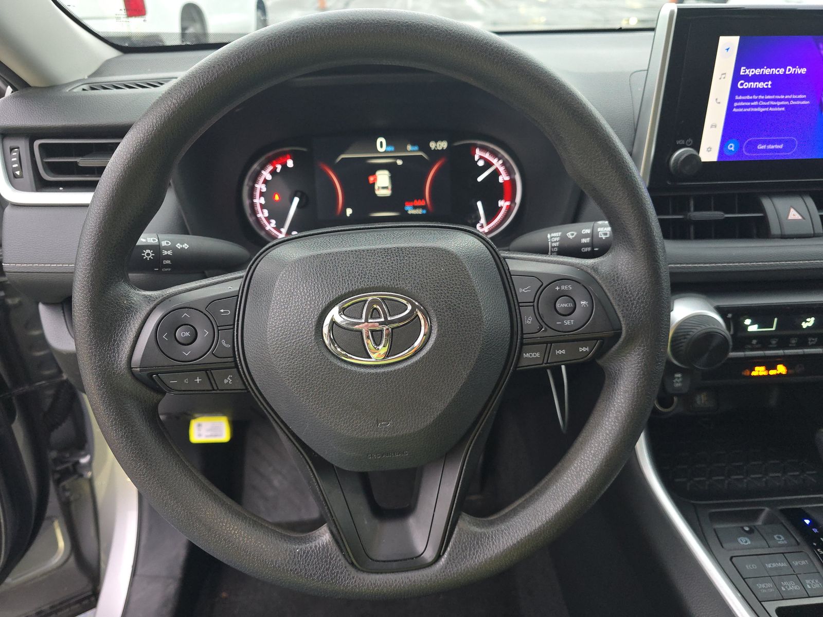 2024 Toyota RAV4 LE AWD