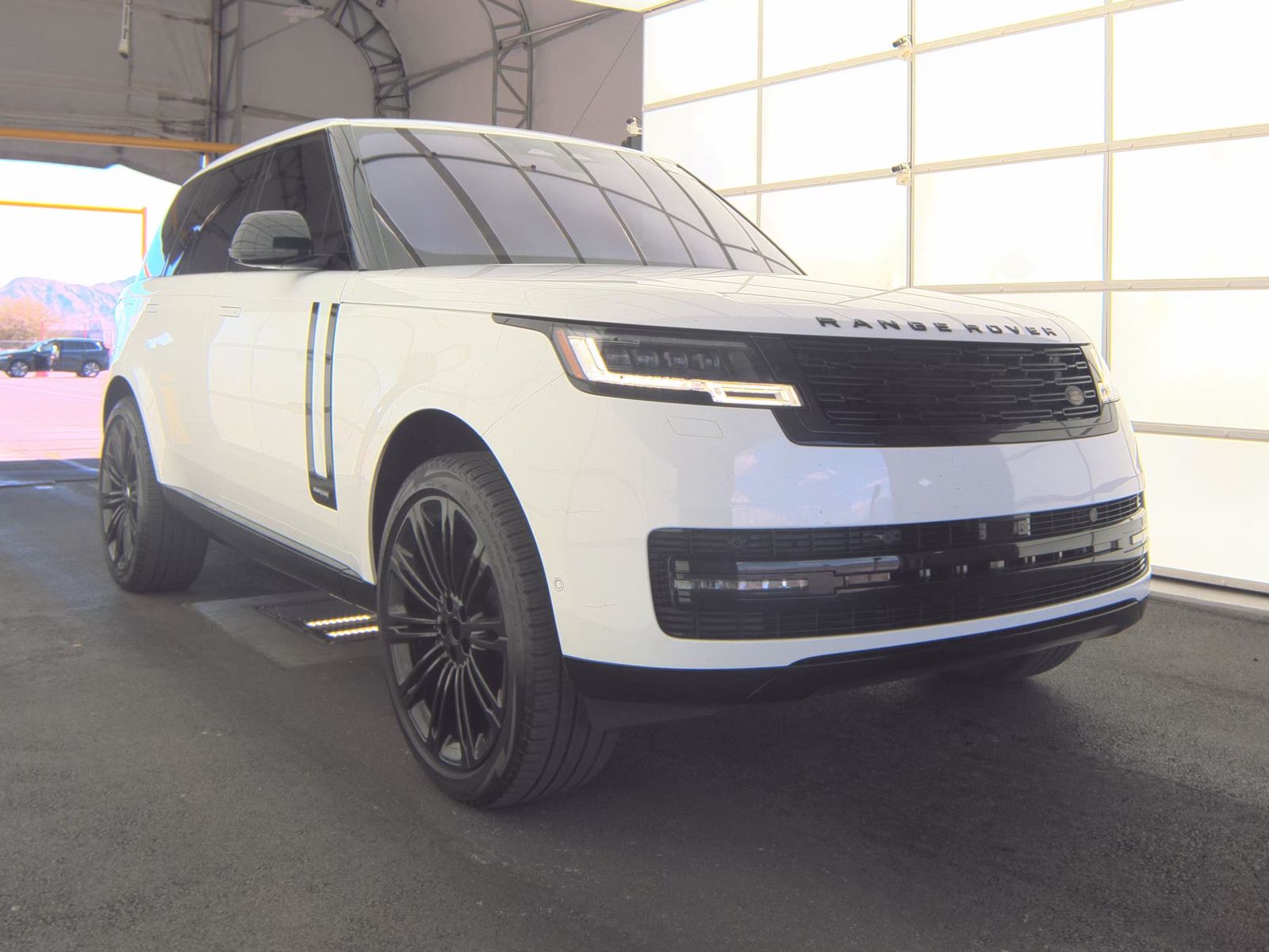 2023 Land Rover Range Rover Autobiography AWD
