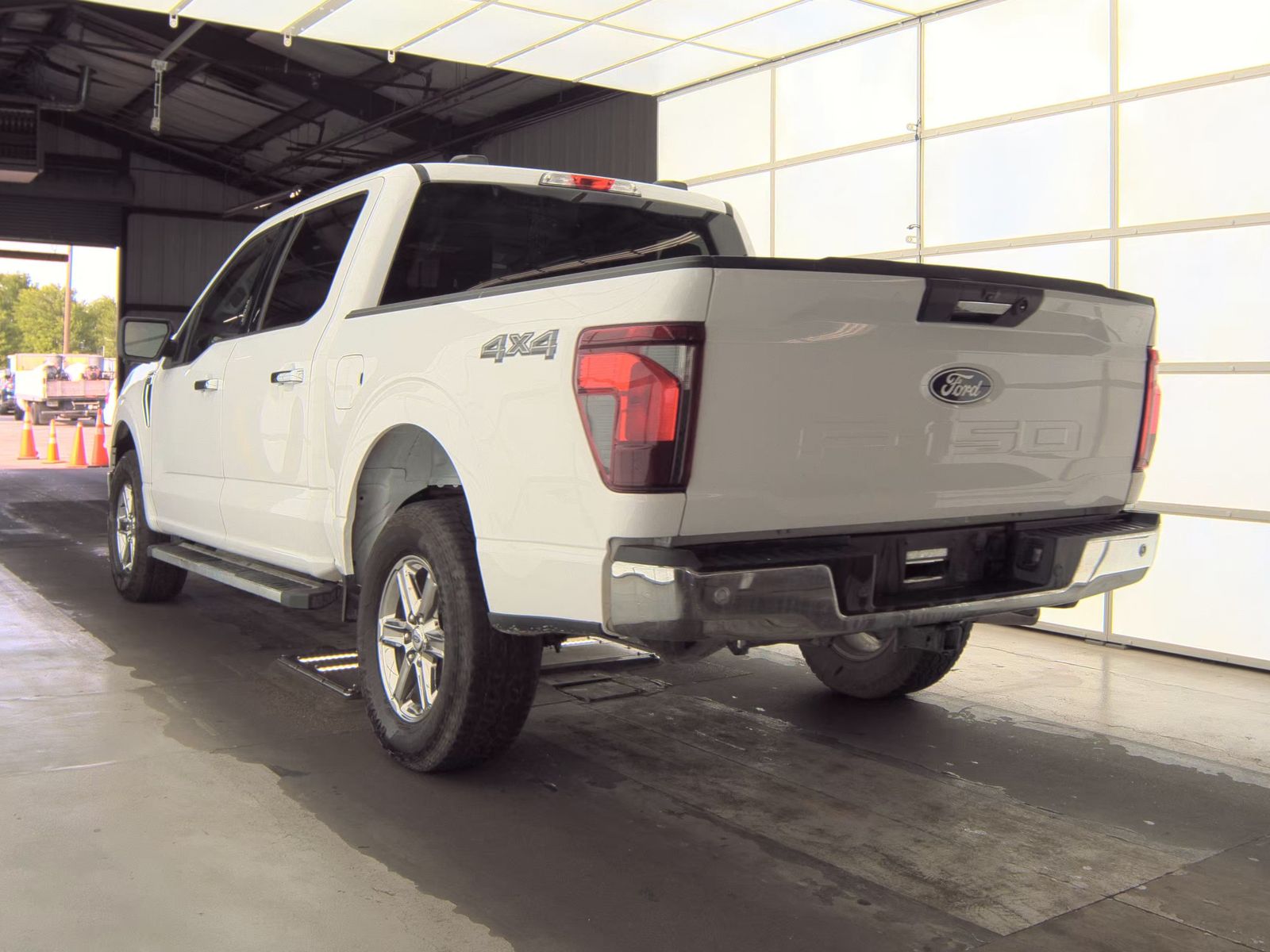 2024 Ford F-150 XLT AWD