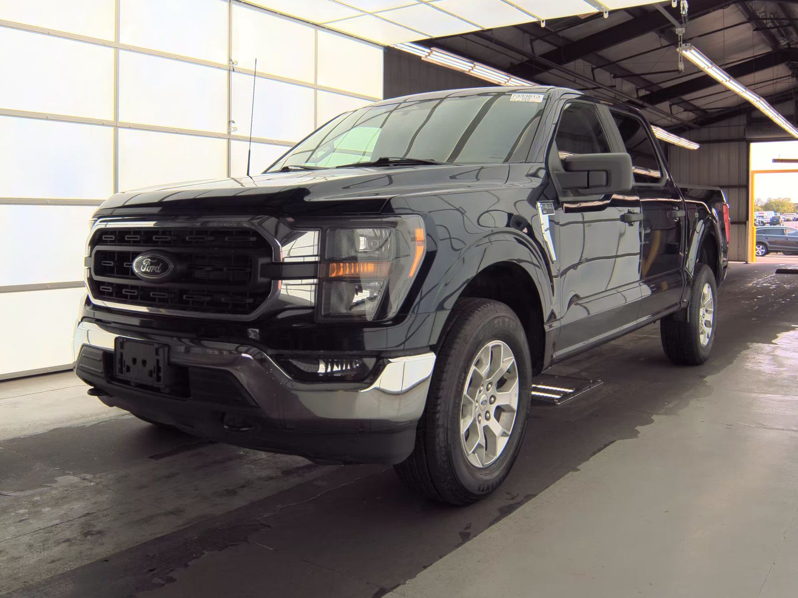2023 Ford F-150 XLT AWD
