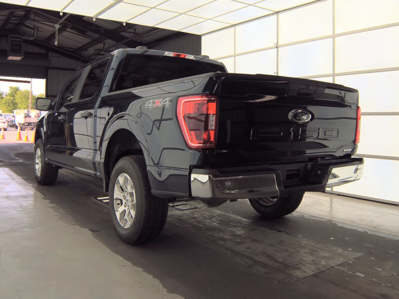 2023 Ford F-150 XLT AWD