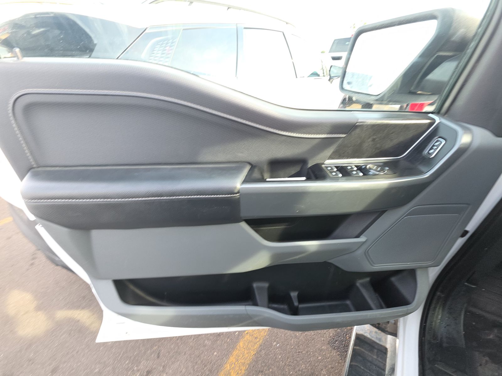 2024 Ford F-150 XLT AWD