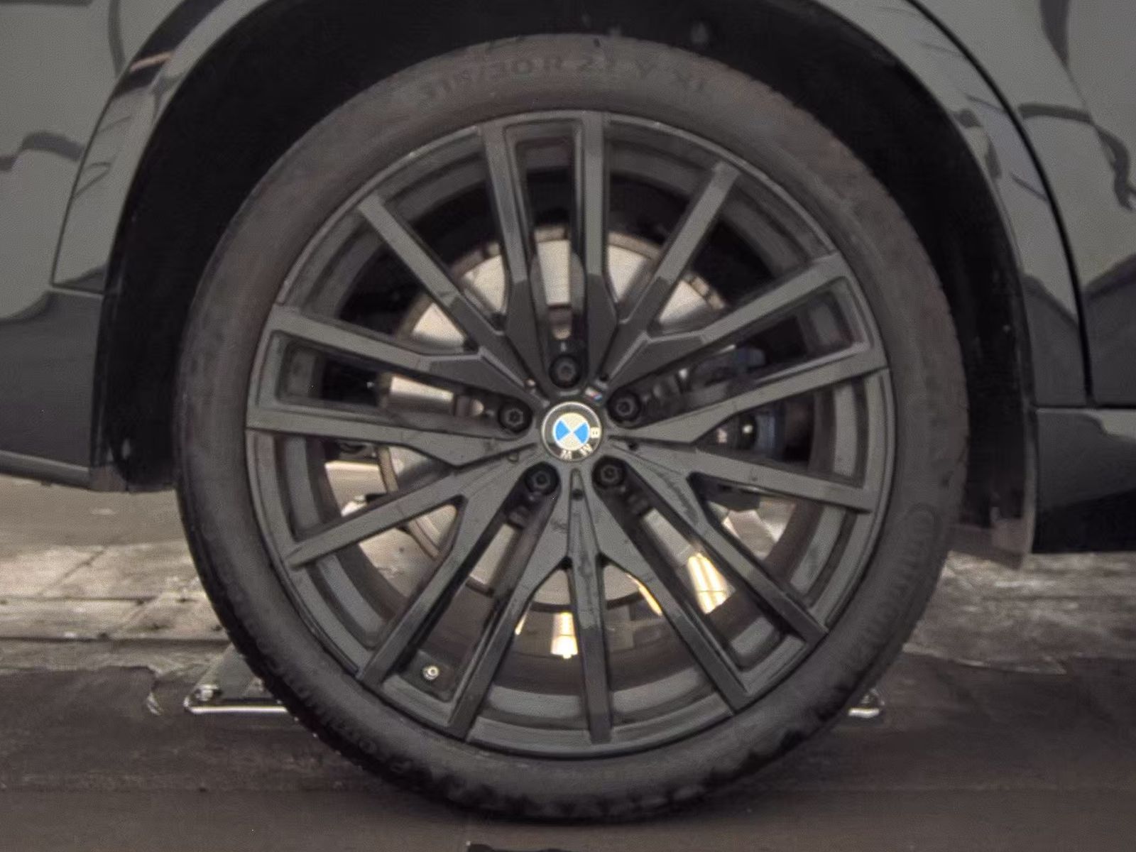 2022 BMW X5 M50i AWD