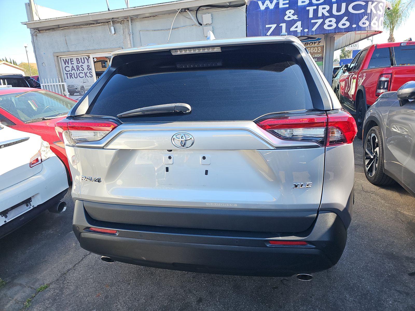 2022 Toyota RAV4 XLE Premium FWD