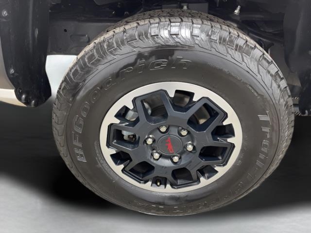 2025 Toyota Tacoma TRD Off-Road AWD