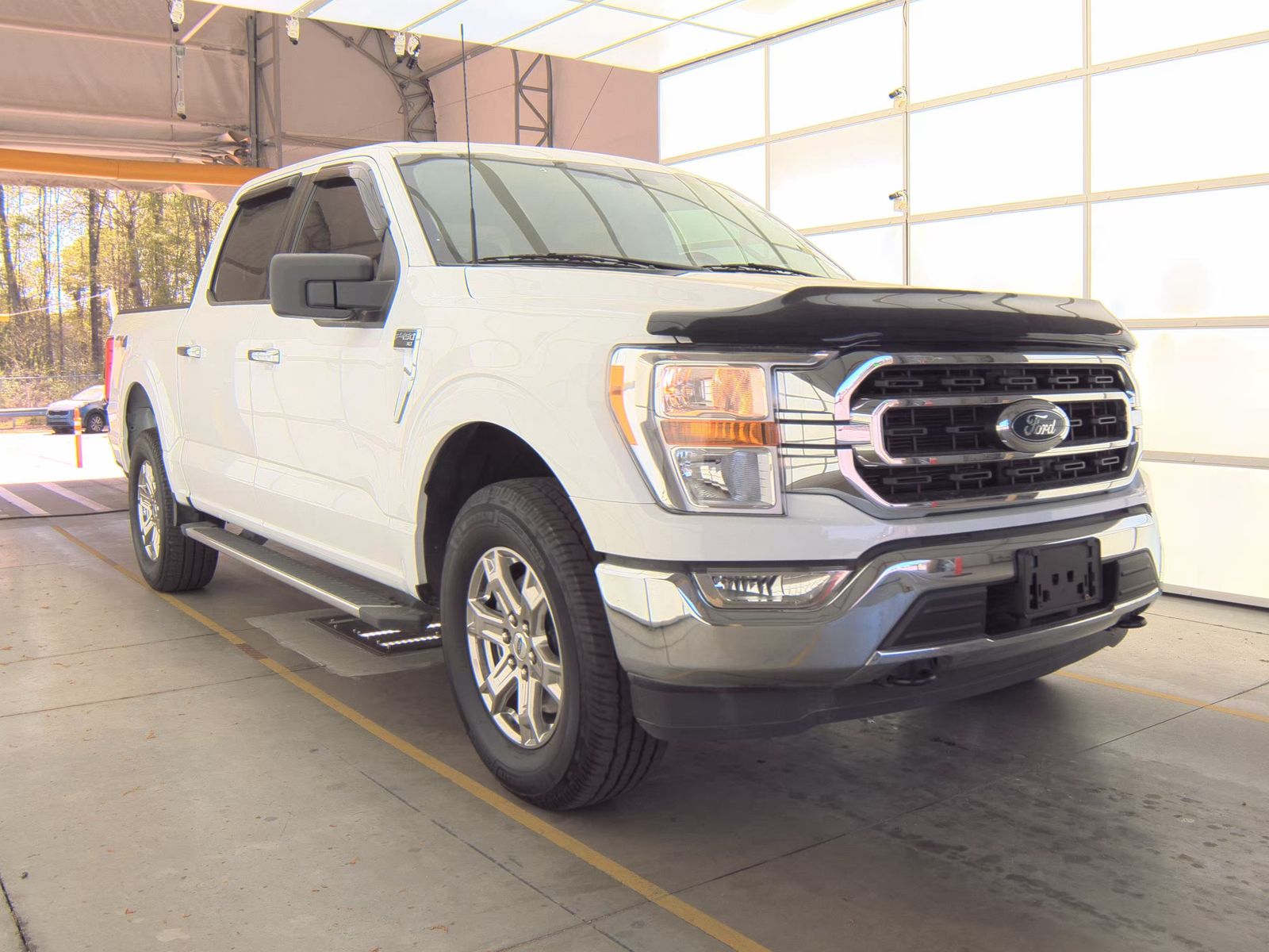 2023 Ford F-150 XLT AWD