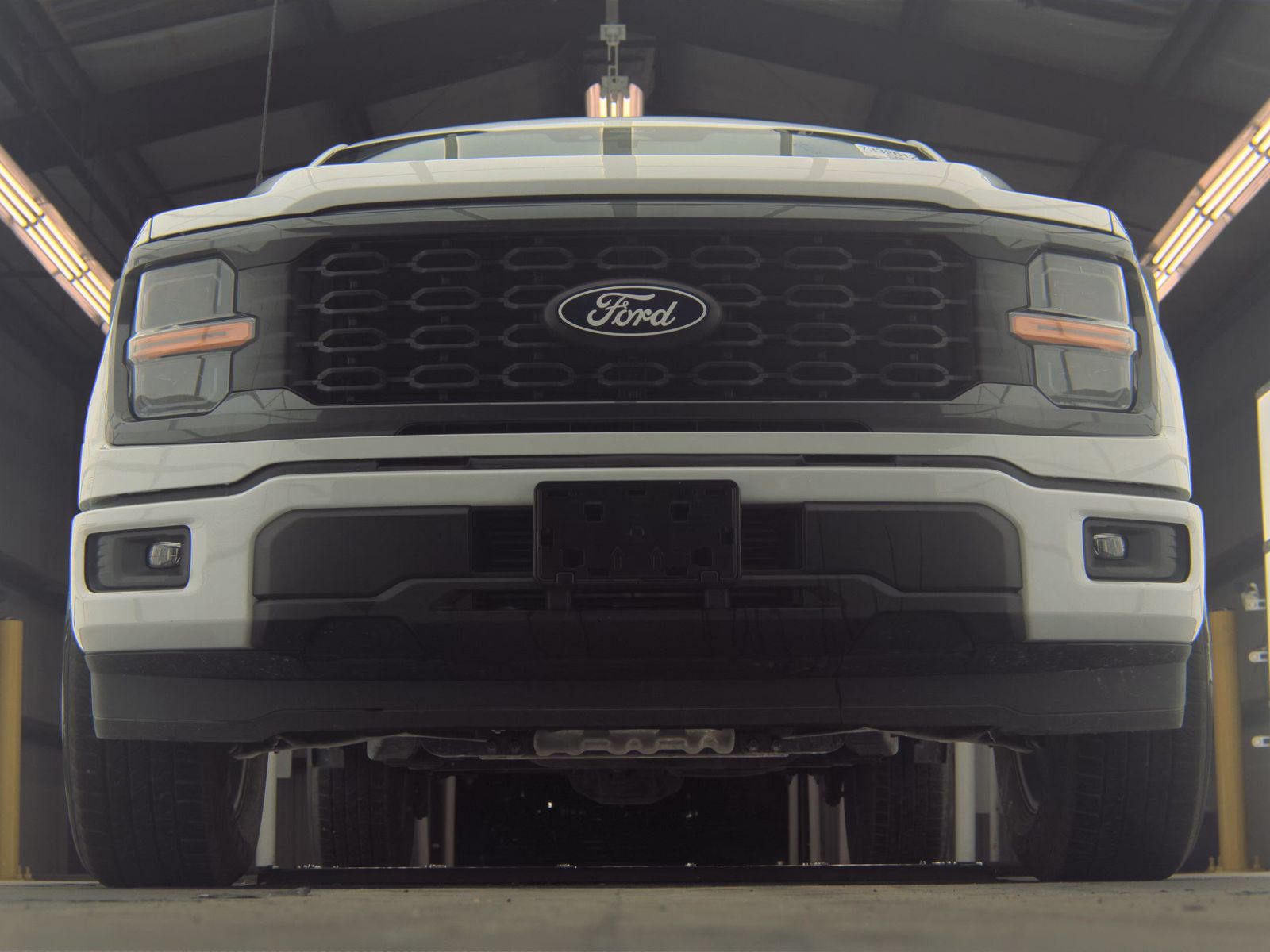 2025 Ford F-150 STX RWD