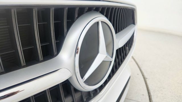 2022 Mercedes-Benz C-Class C 300 RWD