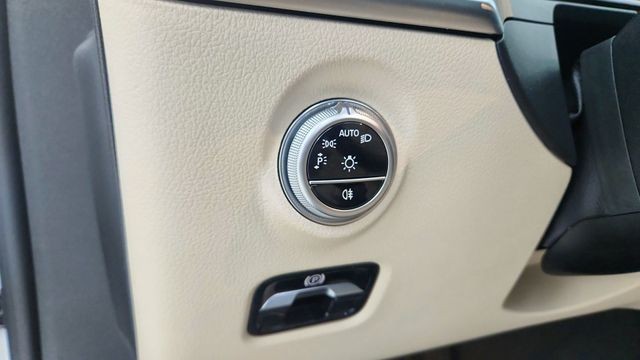 2022 Mercedes-Benz C-Class C 300 RWD