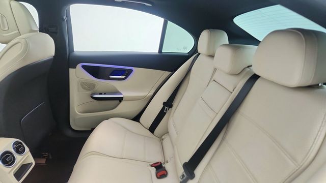 2022 Mercedes-Benz C-Class C 300 RWD