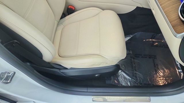 2022 Mercedes-Benz C-Class C 300 RWD