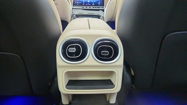 2022 Mercedes-Benz C-Class C 300 RWD