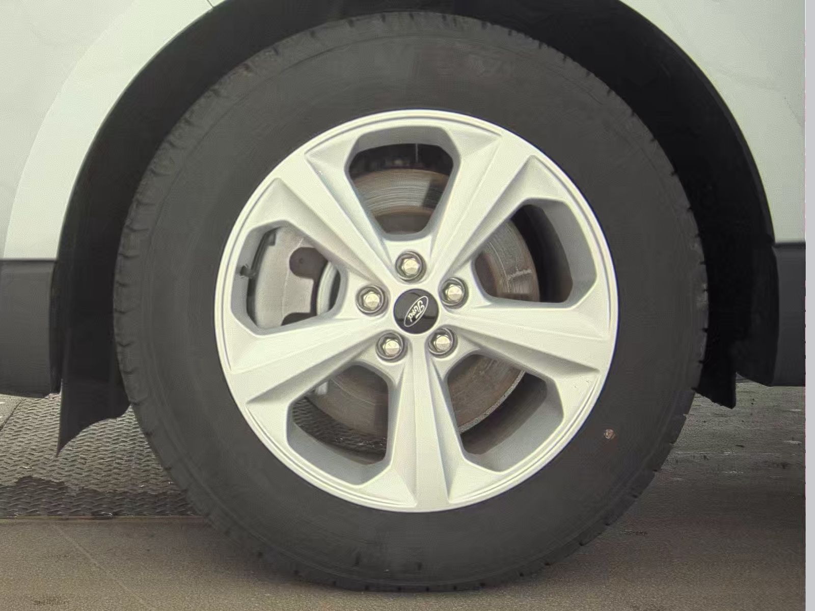 2024 Ford Edge SE AWD