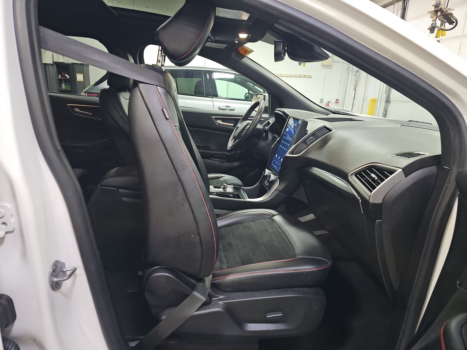 2022 Ford Edge ST-Line AWD