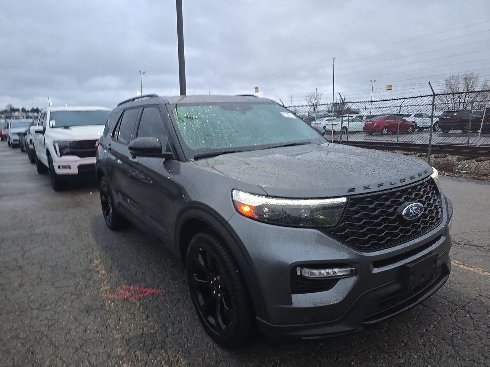 FORD EXPLORER - 4