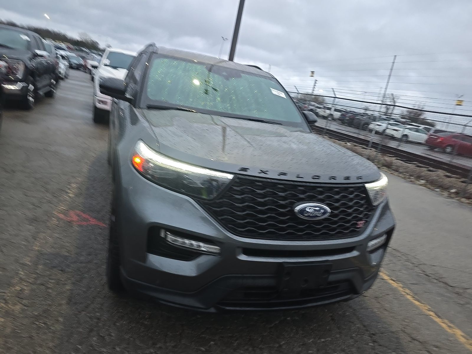 FORD EXPLORER - 3