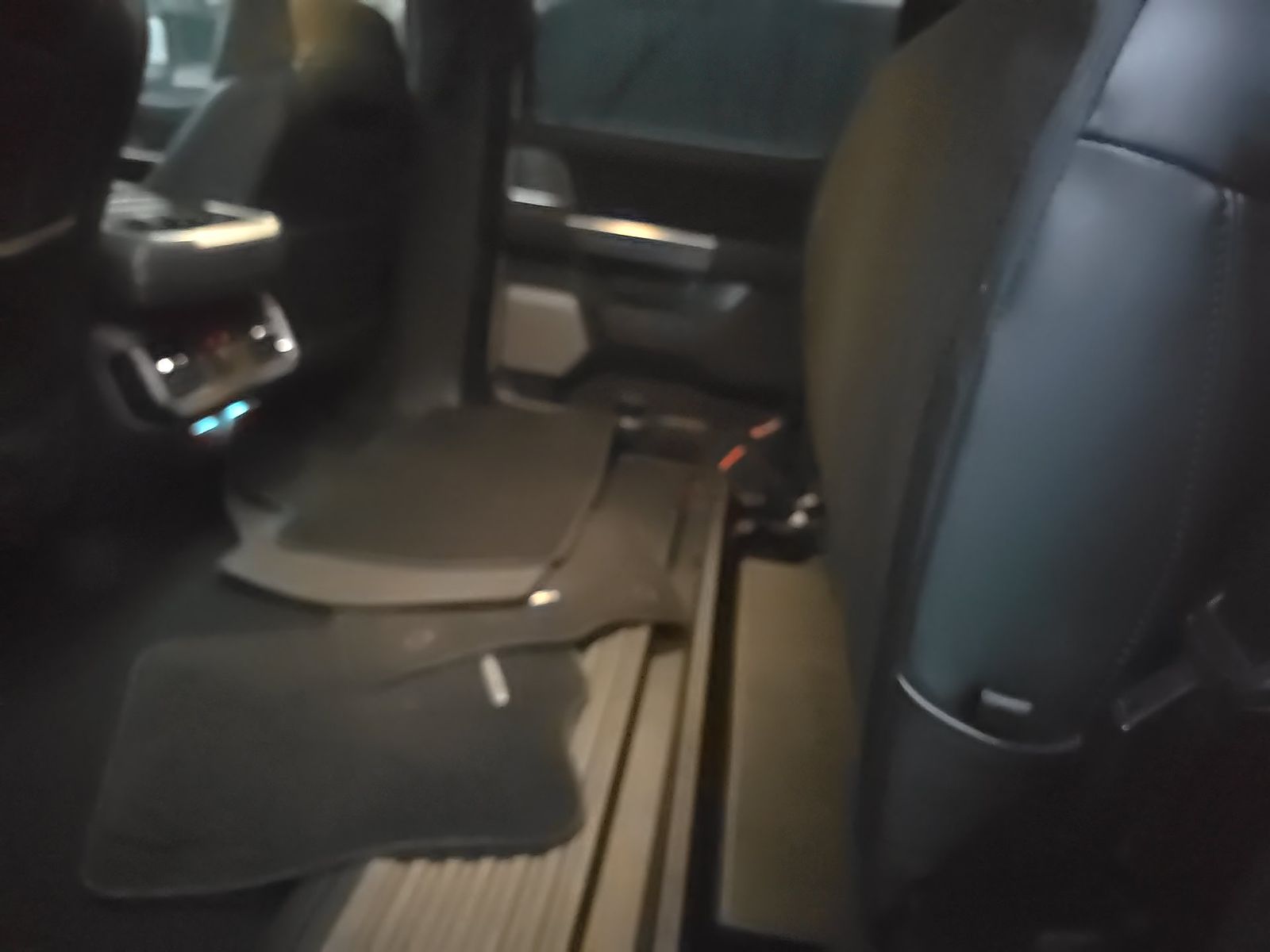 2024 Ford F-150 Platinum AWD