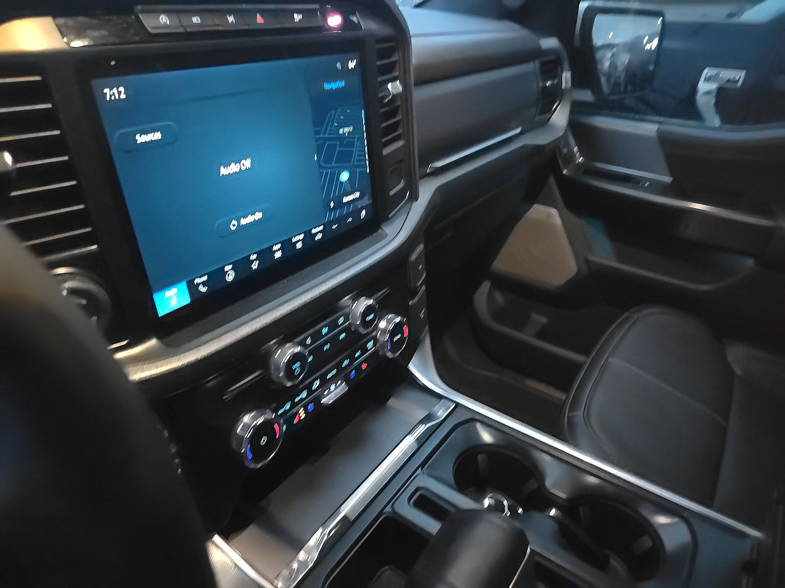 2024 Ford F-150 Platinum AWD