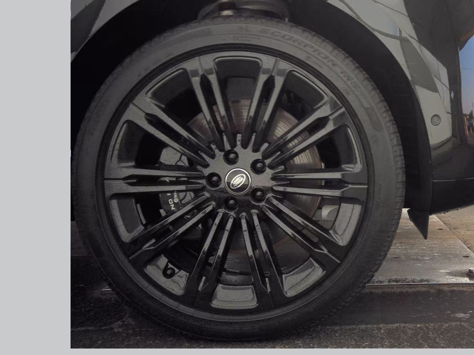 2025 Land Rover Range Rover Autobiography LWB AWD