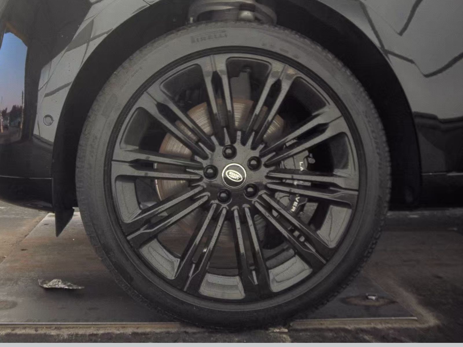 2025 Land Rover Range Rover Autobiography LWB AWD