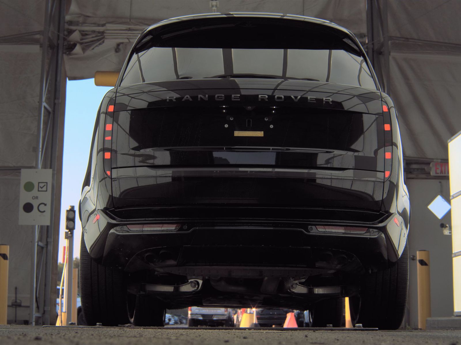 2025 Land Rover Range Rover Autobiography LWB AWD