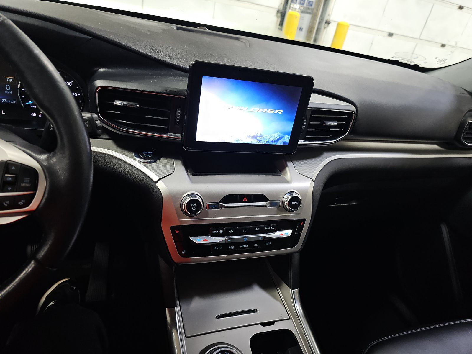 2022 Ford Explorer XLT AWD