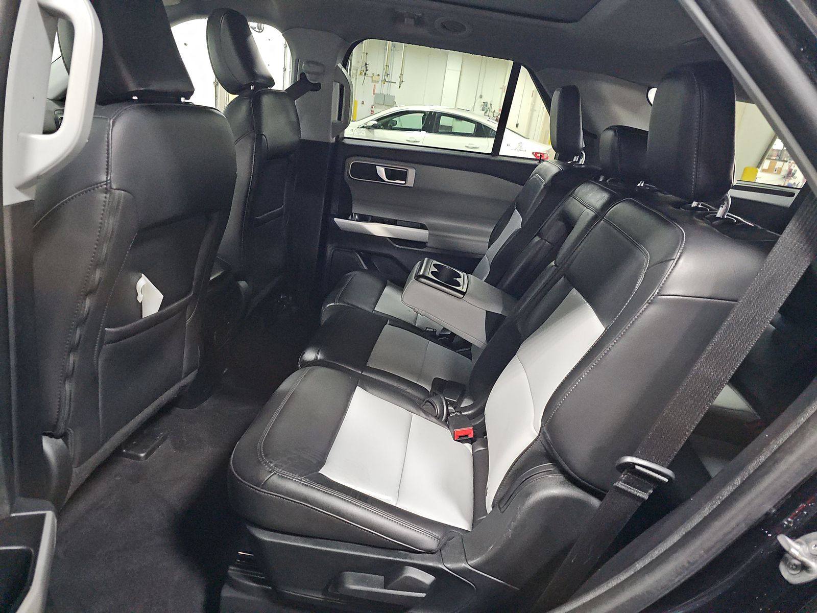 2022 Ford Explorer XLT AWD