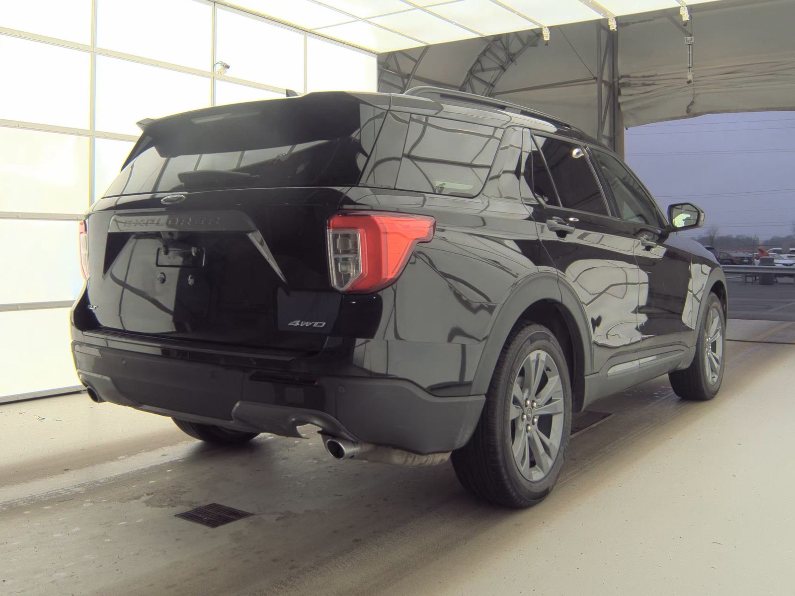 2022 Ford Explorer XLT AWD