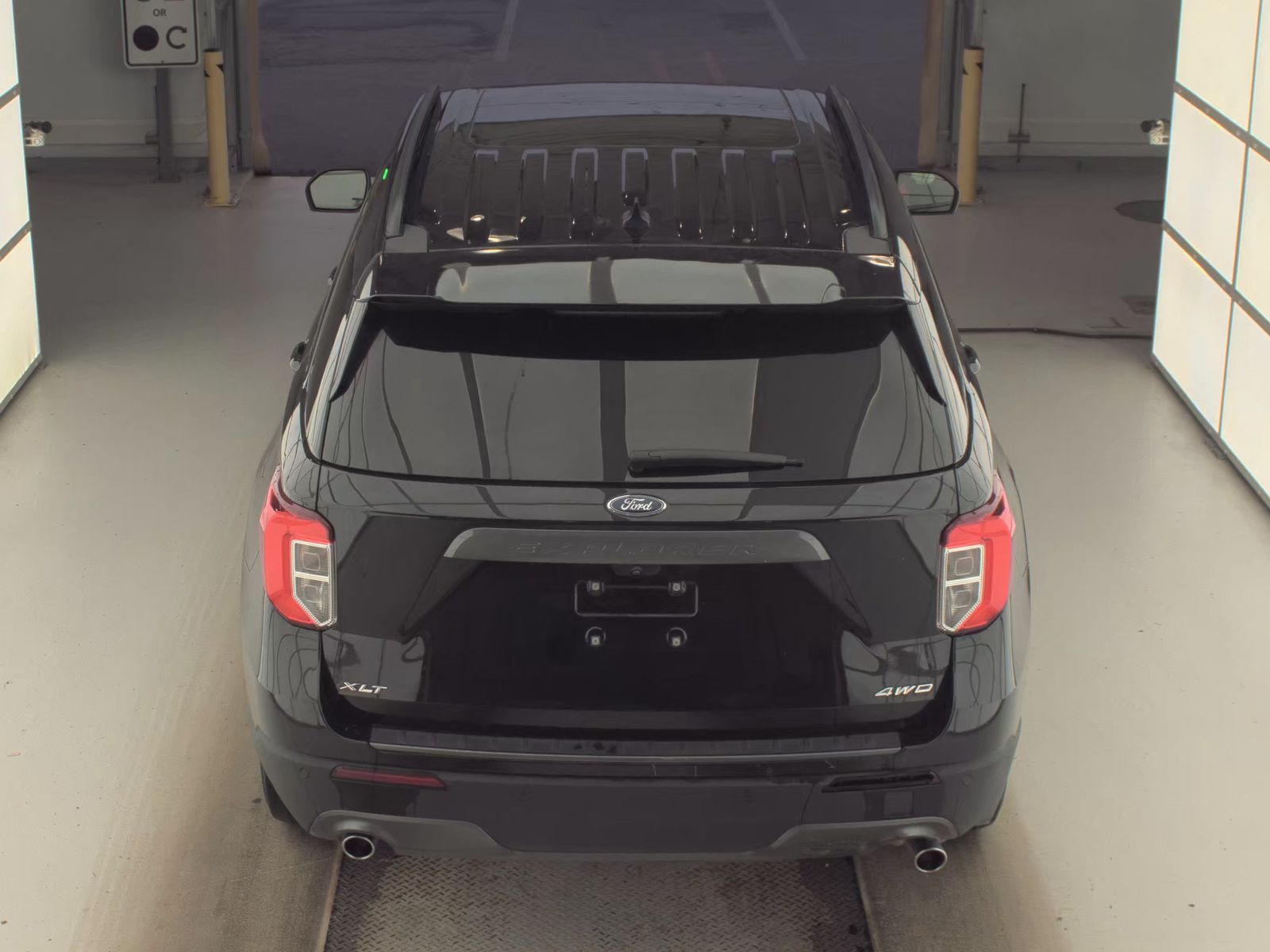 2022 Ford Explorer XLT AWD