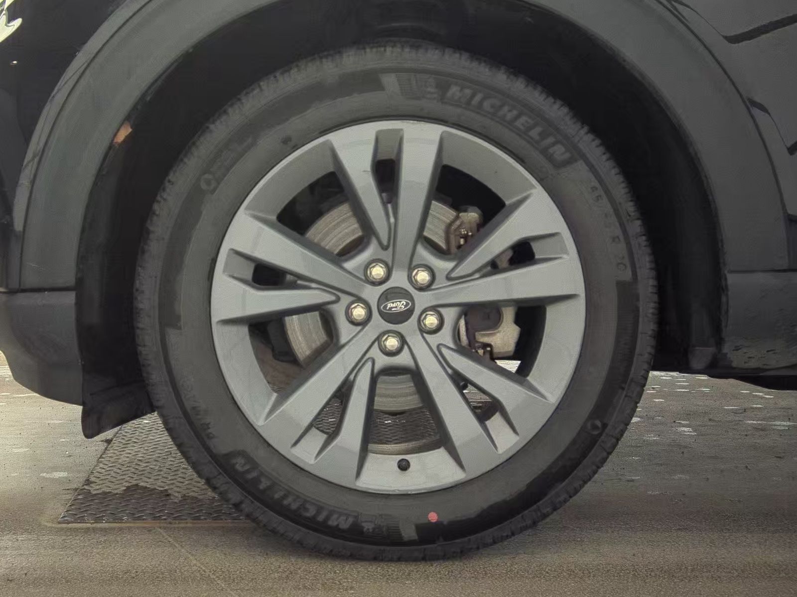 2022 Ford Explorer XLT AWD