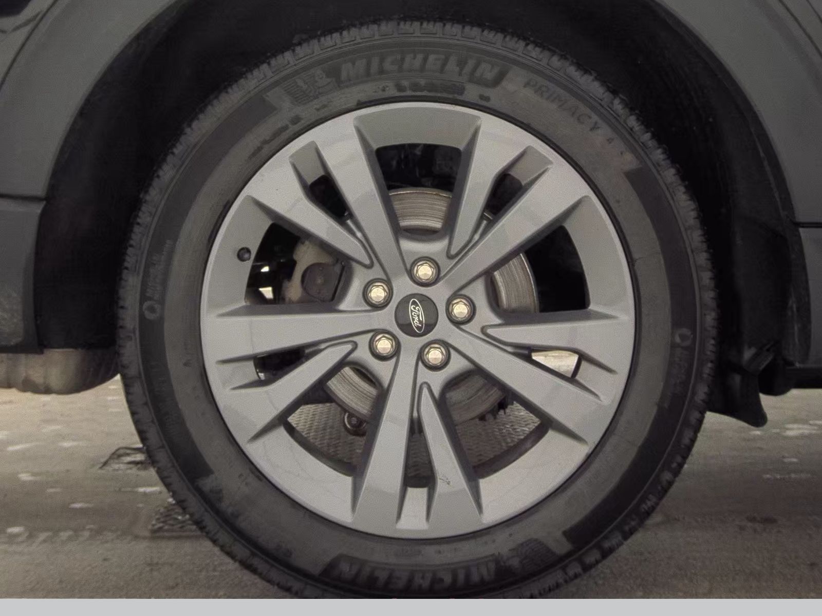 2022 Ford Explorer XLT AWD