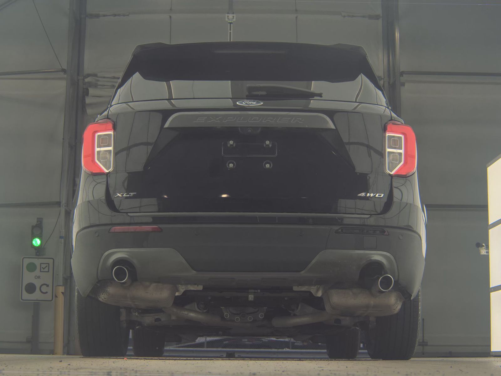 2022 Ford Explorer XLT AWD