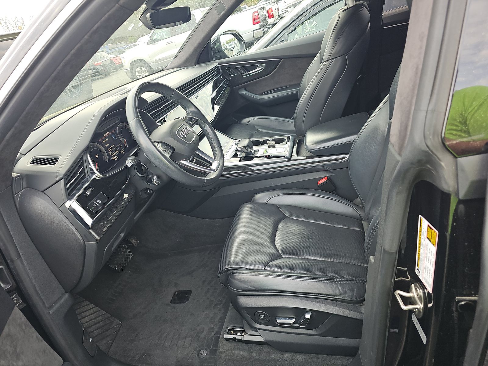 2019 Audi Q8 Prestige AWD