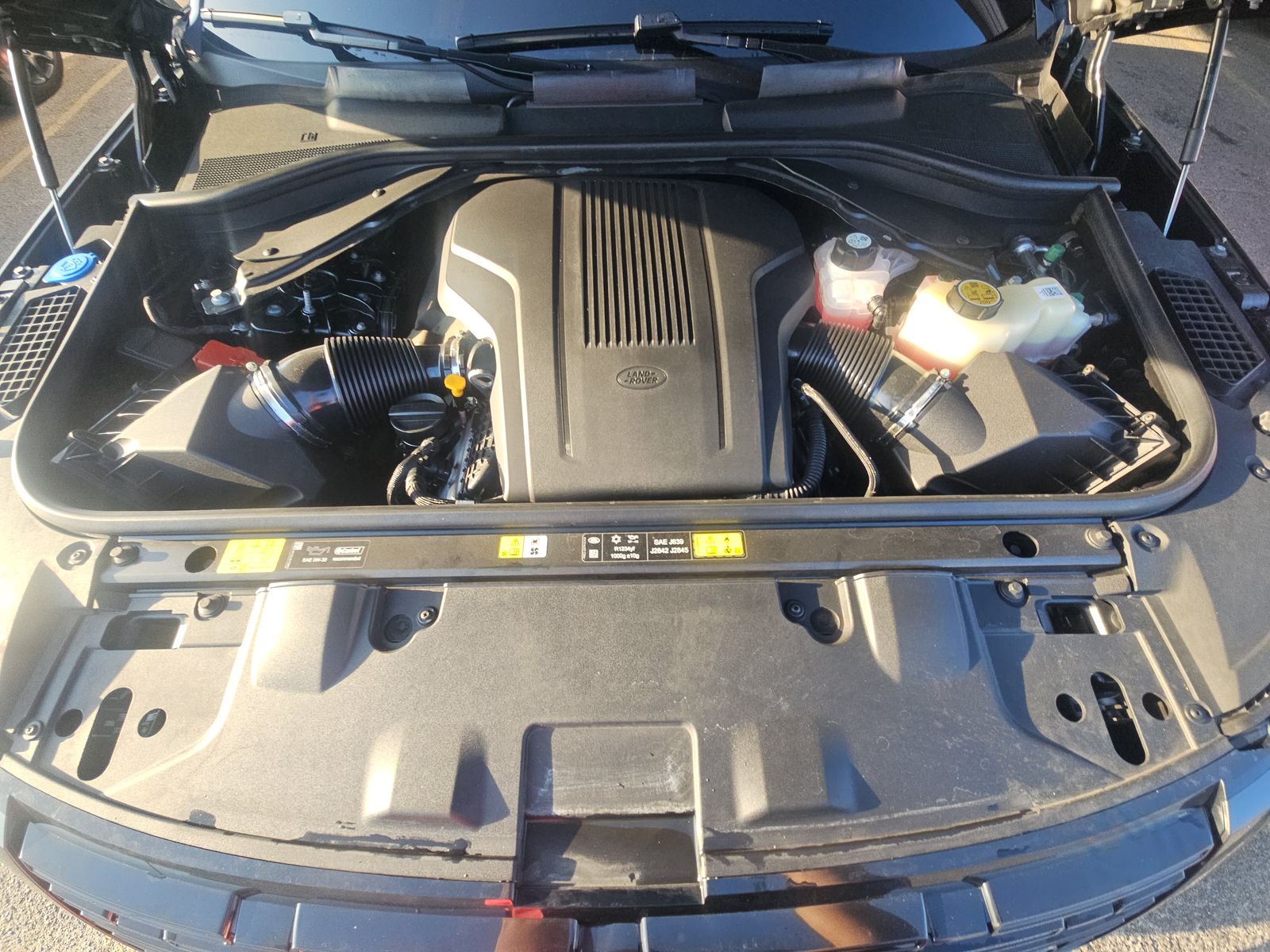 2025 Land Rover Range Rover Autobiography LWB AWD