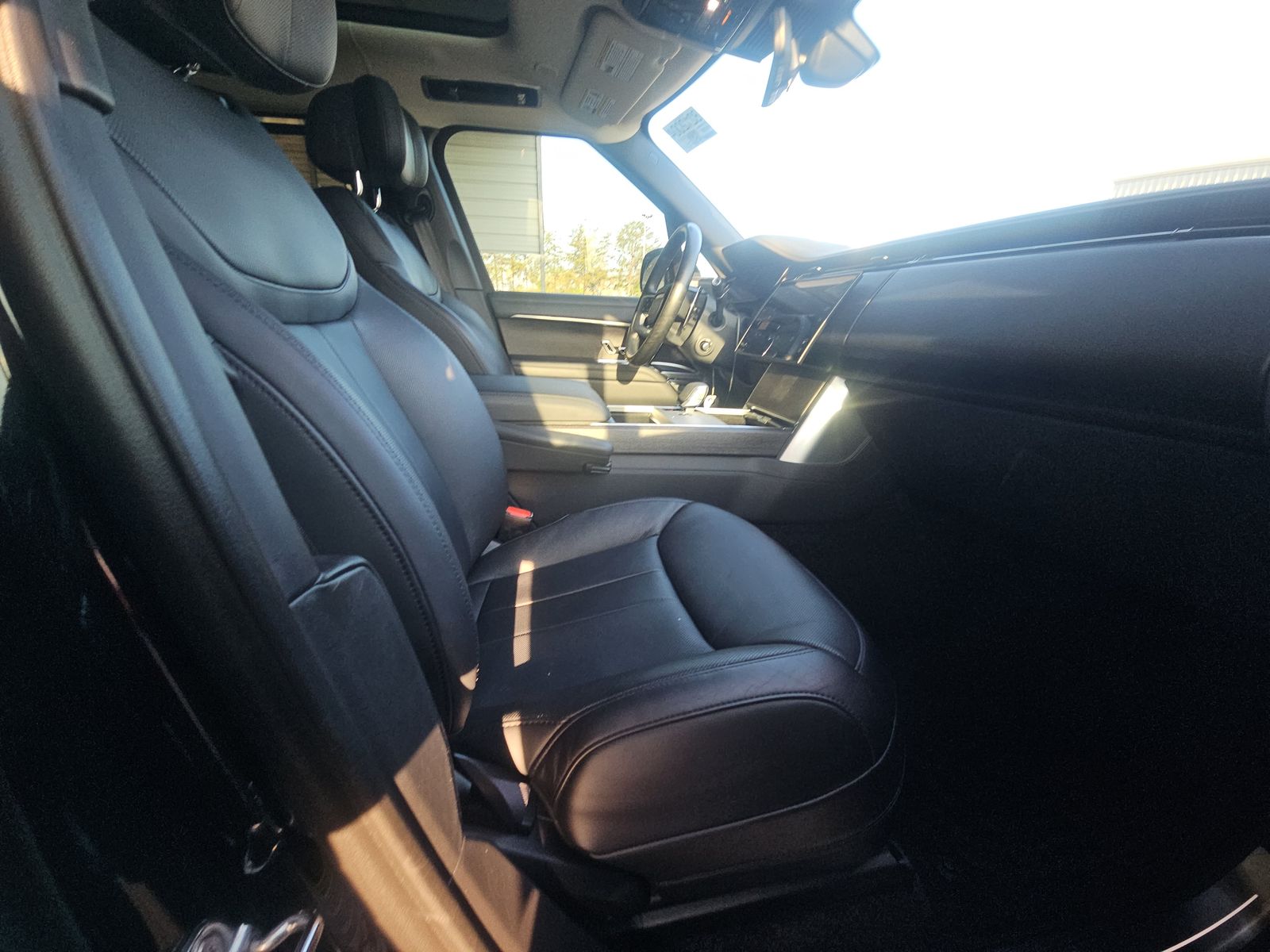 2025 Land Rover Range Rover Autobiography LWB AWD