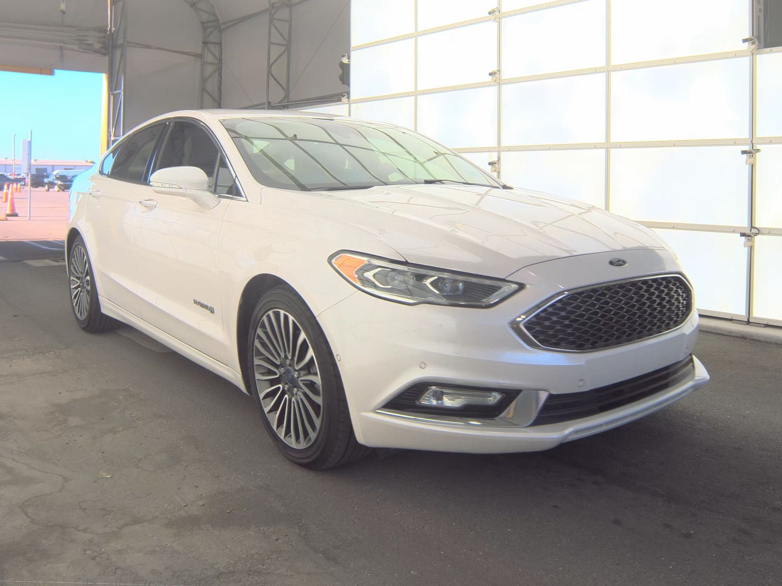 2017 Ford Fusion Hybrid Platinum FWD