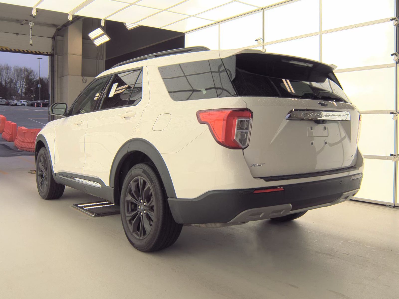 2023 Ford Explorer XLT AWD