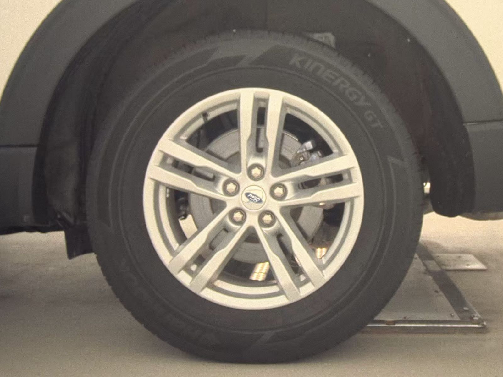 2023 Ford Explorer XLT AWD