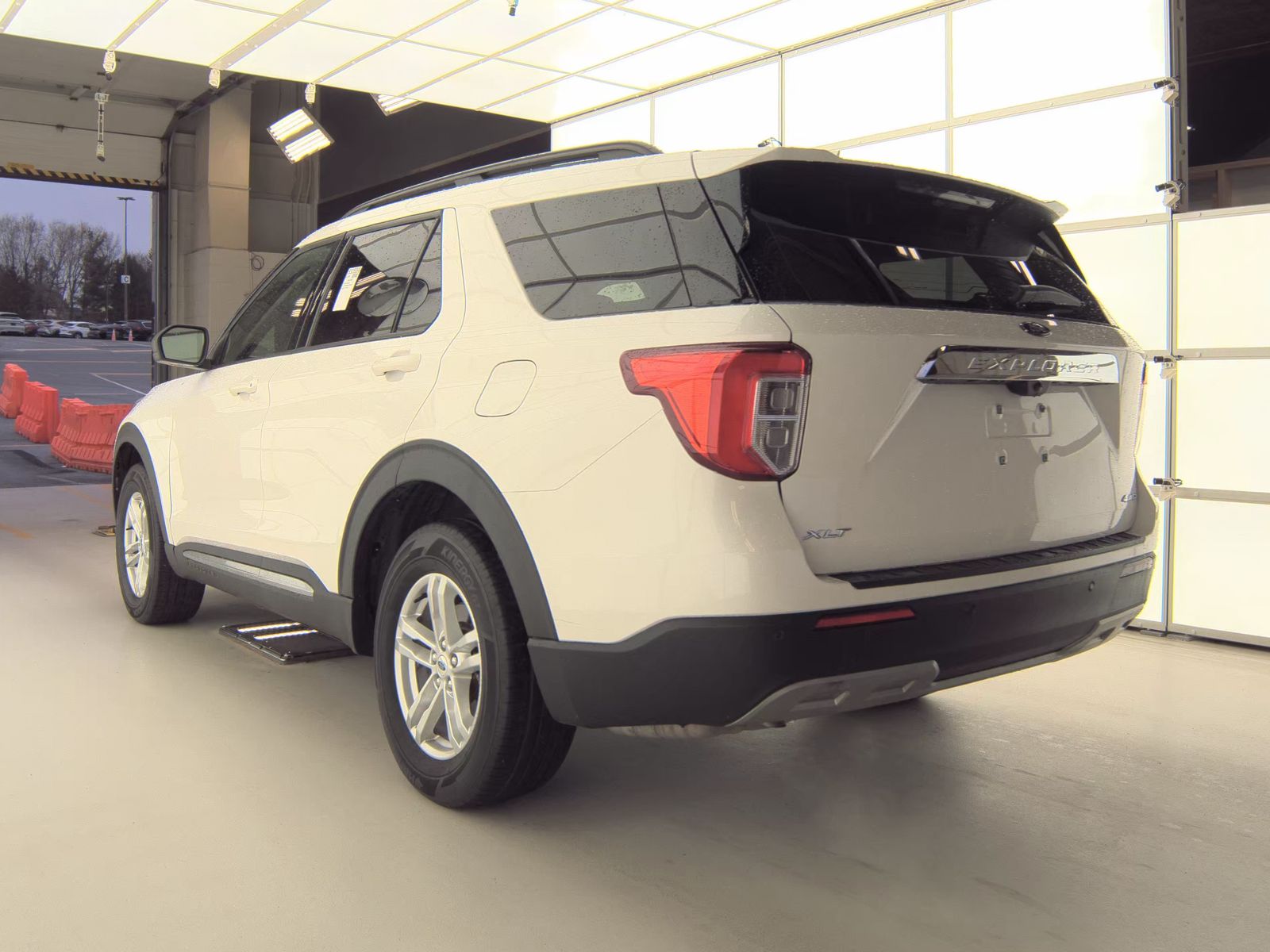 2023 Ford Explorer XLT AWD