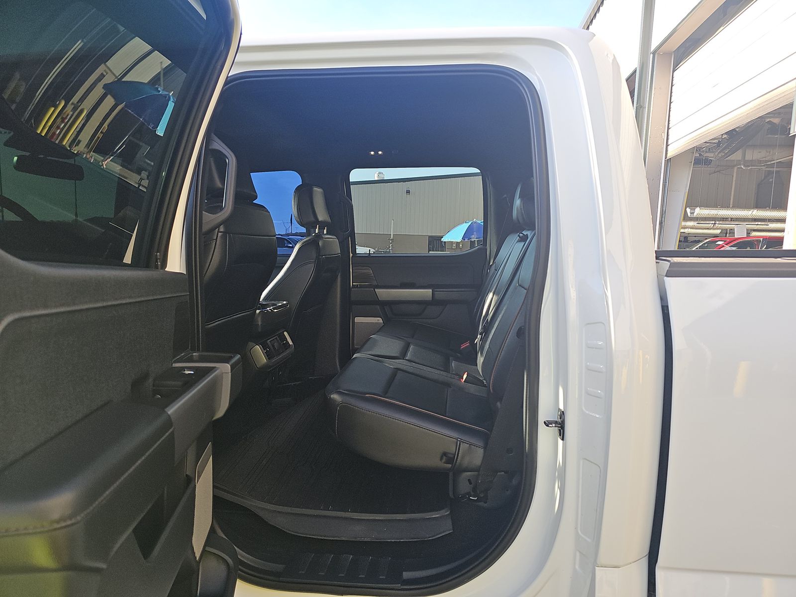 2024 Ford F-150 Lariat AWD