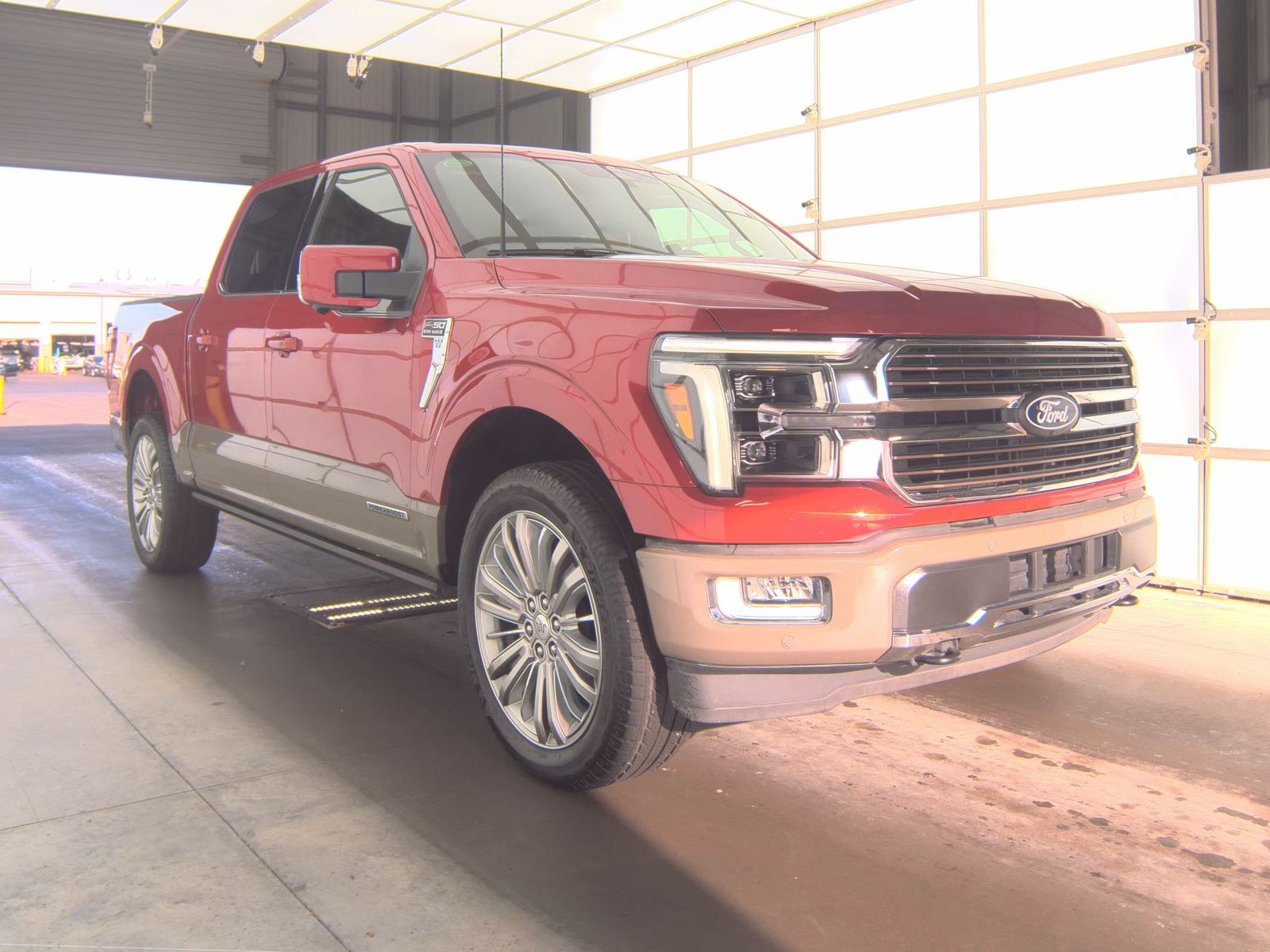2025 Ford F-150 Hybrid King Ranch AWD