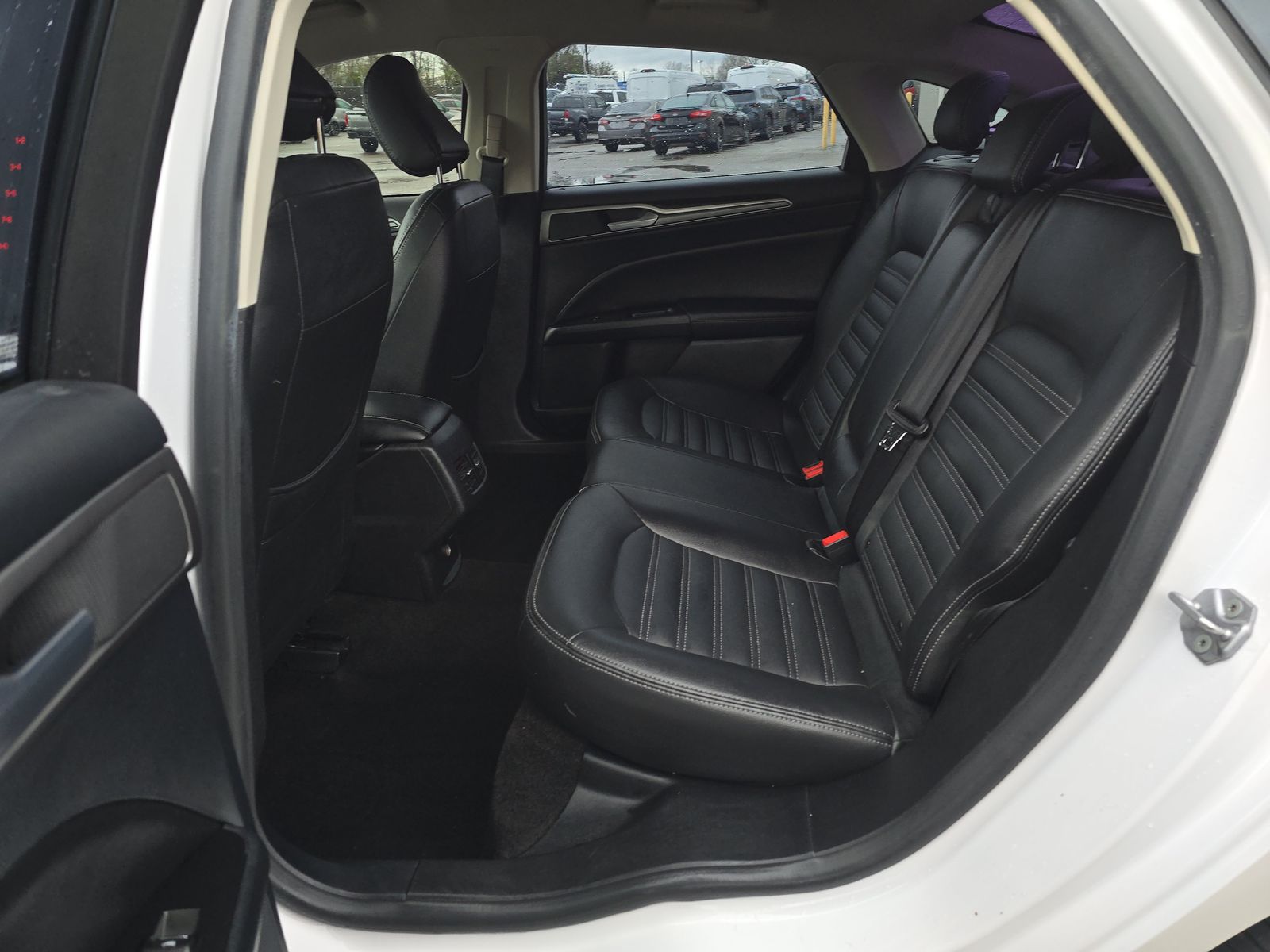 2020 Ford Fusion SE FWD